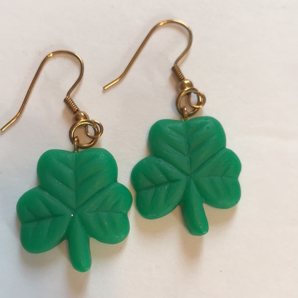 St Patrick’s Day Collection Green Shamrocks Irish Luck - Picture 3 of 5